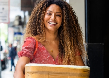 6 livros para entender “Vai na Fé”, a nova novela das sete