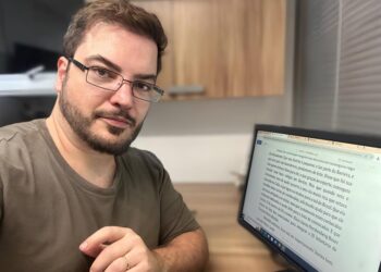 No papel cabe tudo, mas e no coração?