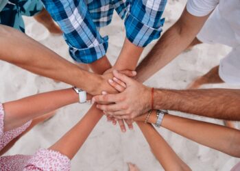 Um líder de verdade ensina o que sabe