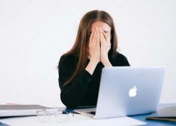 Estresse no trabalho: 5 passos para recuperar o bem-estar