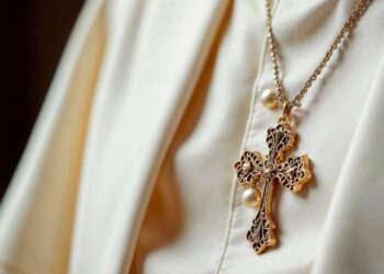 Nem o Conclave escapa da polarização!