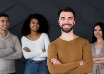 Qual é o seu estilo de liderança? 4 perfis mais comuns e os pontos fortes/fracos de cada um