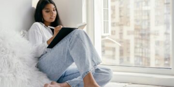 Vozes que transformam: 6 leituras femininas para se inspirar em novembro