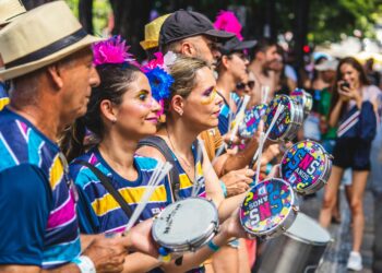 O carnaval como ensaio geral de uma vida mais inteira