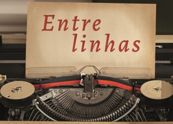 A vida que acontece nas entrelinhas