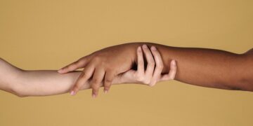 Nem todo branco é racista
