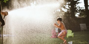 Desconectar para conviver: como reduzir o tempo de tela nas férias