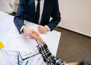 A importância dos laços afetivos   para a roda girar no mercado de trabalho