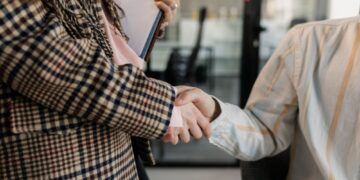 A importância dos laços afetivos   para a roda girar no mercado de trabalho