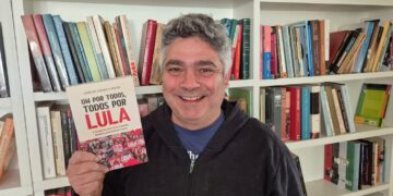 Livro que reconstrói bastidores da campanha Lula Livre ganha lançamento em SP
